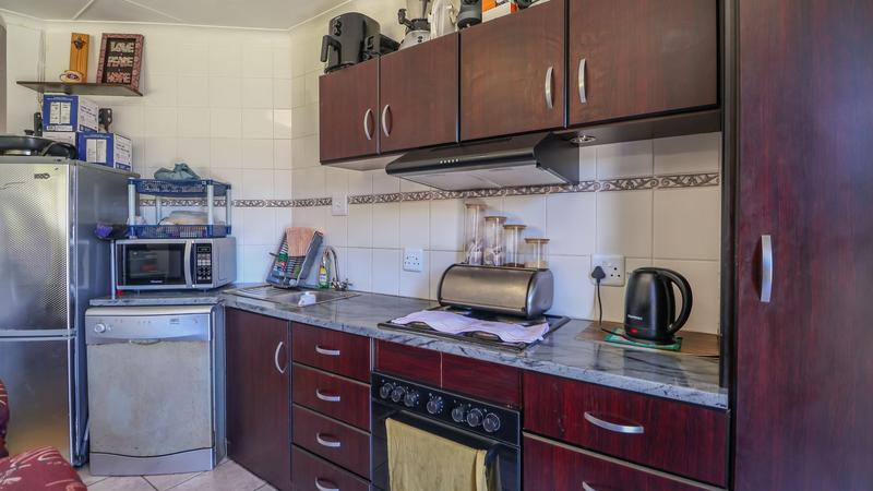 5 Bedroom Property for Sale in Dana Bay Western Cape